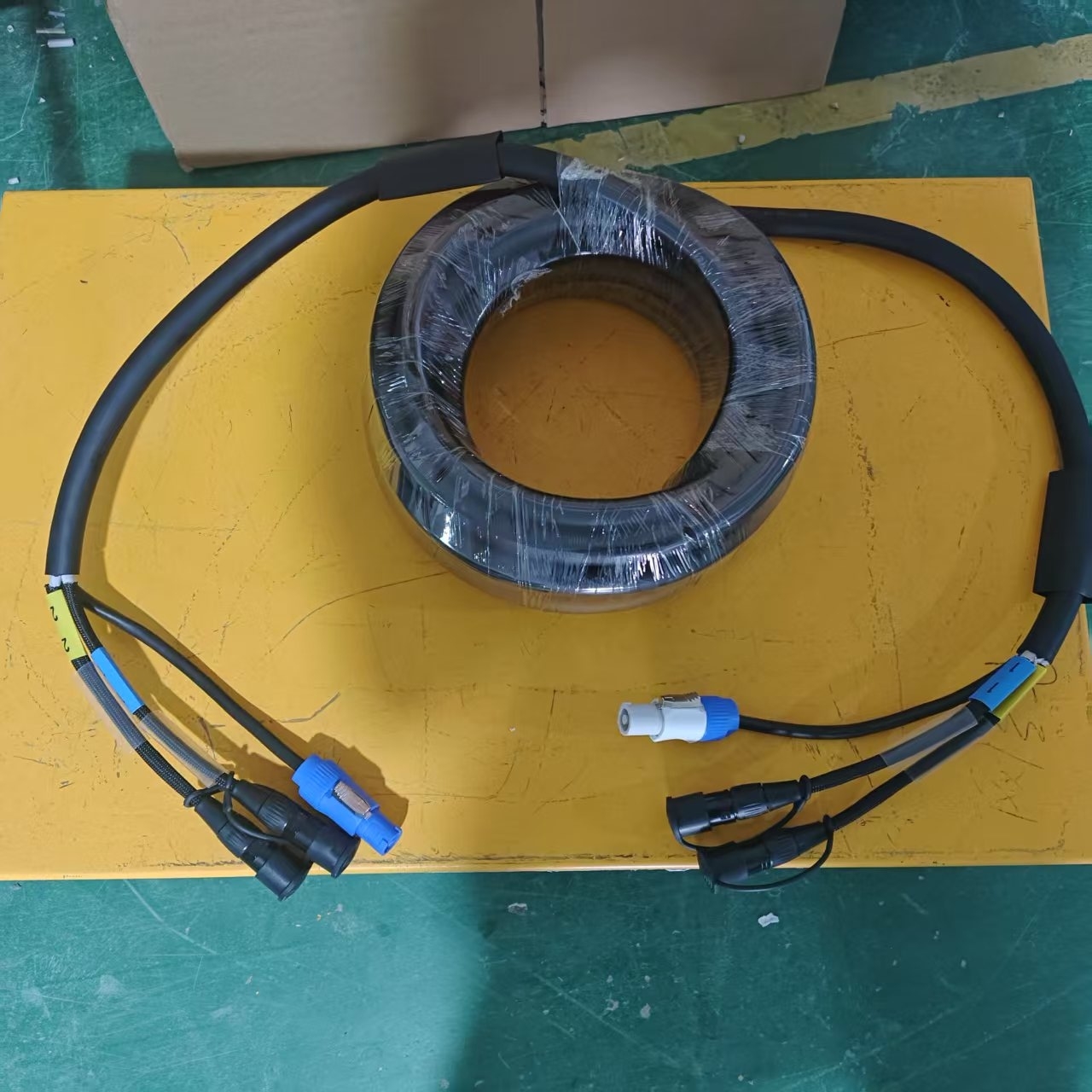 1채널 3*2.5MM 전원 + 2채널 이중 차폐 네트워 - Combo Power Tools 리뷰 및 가격